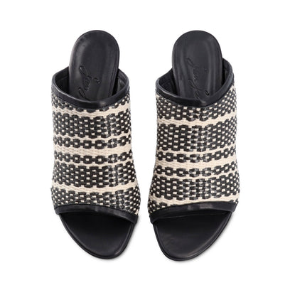 Floating Beauty Multi