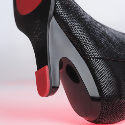 Floating The Bootee Black